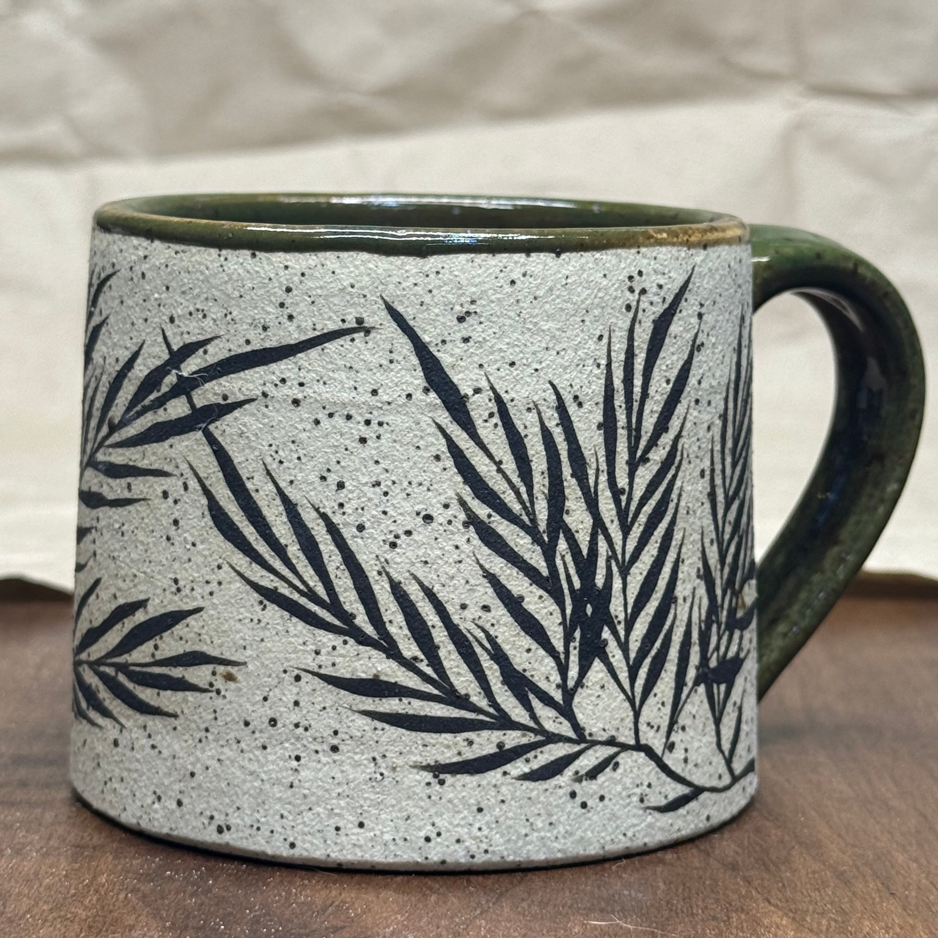 Green leaf mug