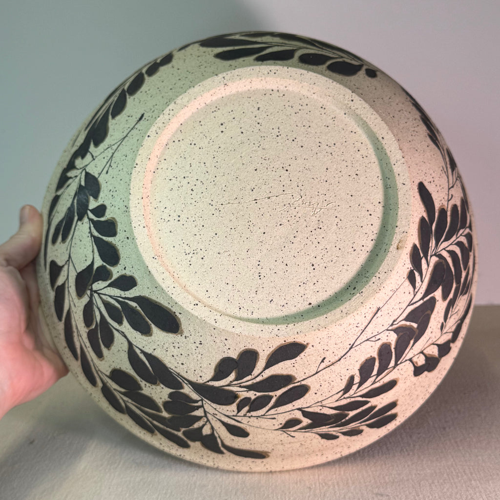 Large Bowl
